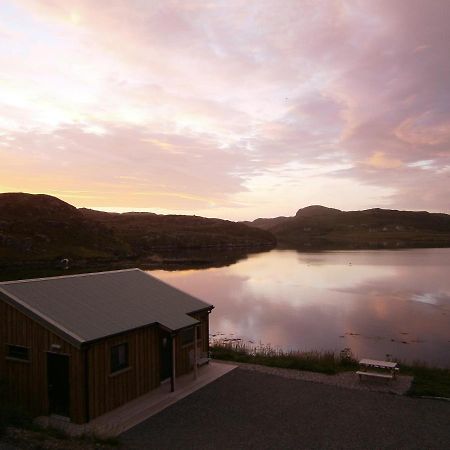 Hostel Otter Bunkhouse Cairisiadar Zewnętrze zdjęcie