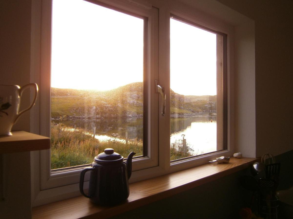 Hostel Otter Bunkhouse Cairisiadar Zewnętrze zdjęcie